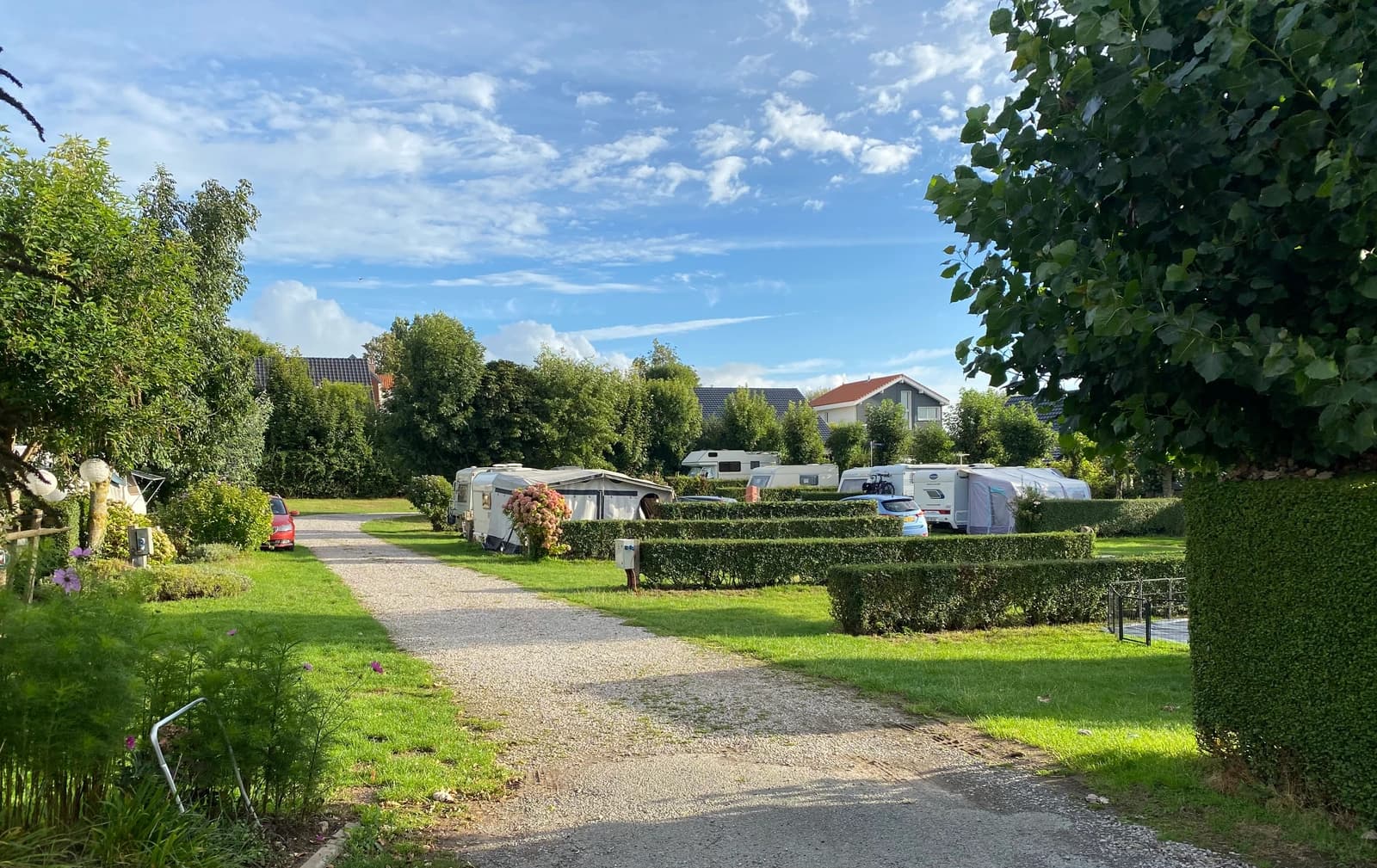 Paden van de camping